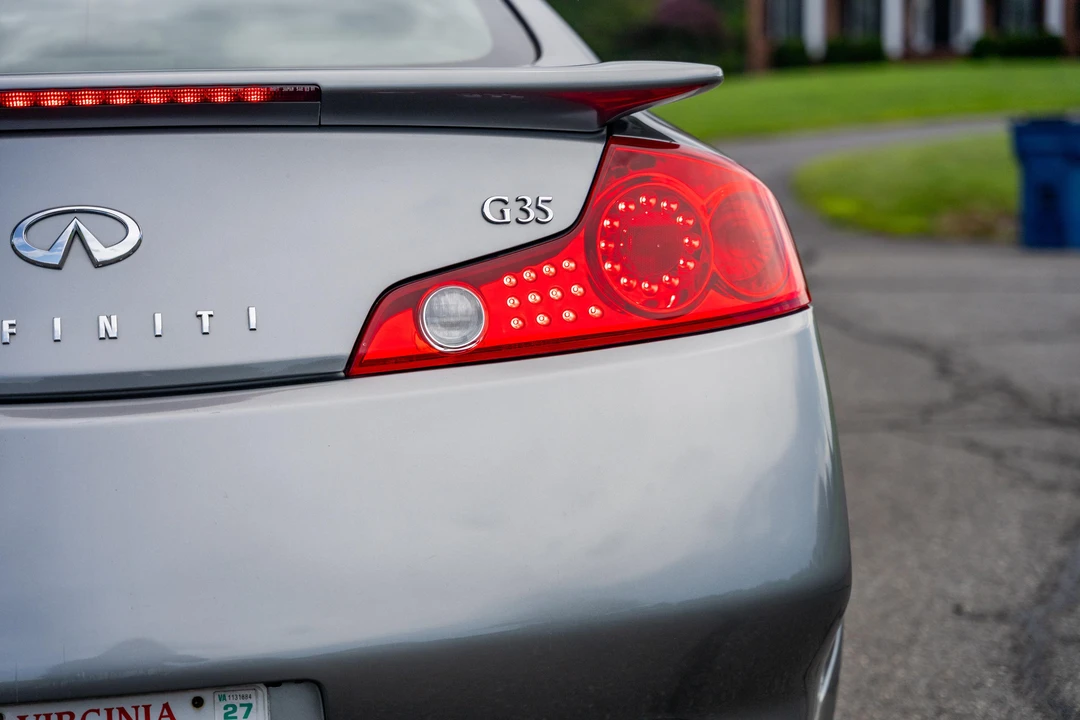 2003 Infiniti G35 3rd Gen - Image 19 of 31