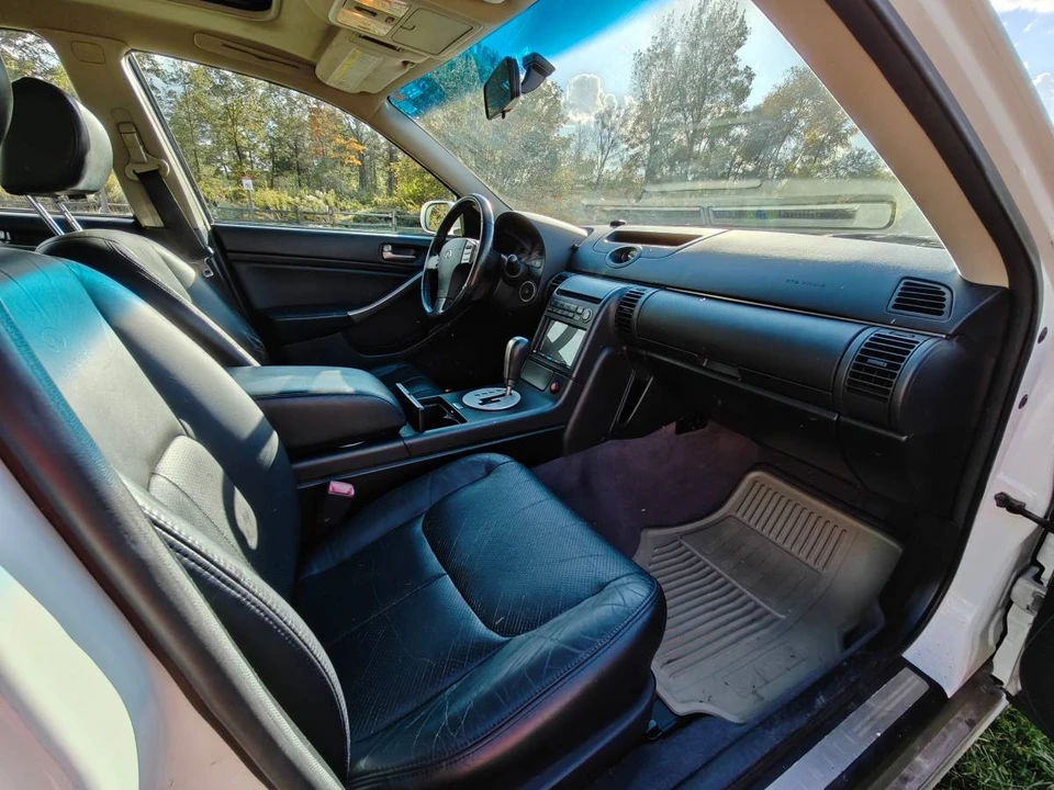 2003 Infiniti G35 3rd Gen - Image 15 of 20