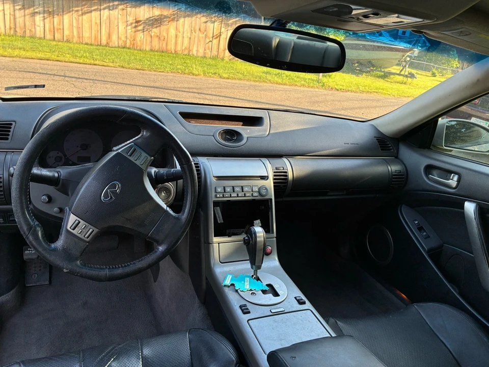 2003 Infiniti G35 3rd Gen - Image 29 of 31