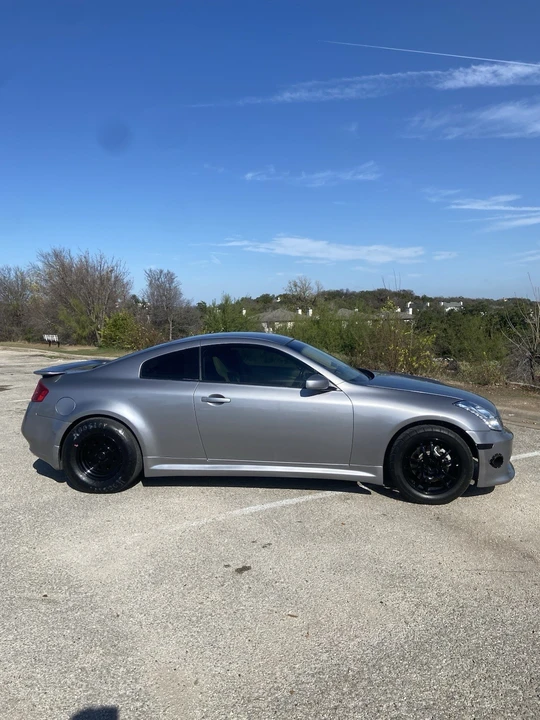 2003 Infiniti G35 3rd Gen - Image 2 of 17