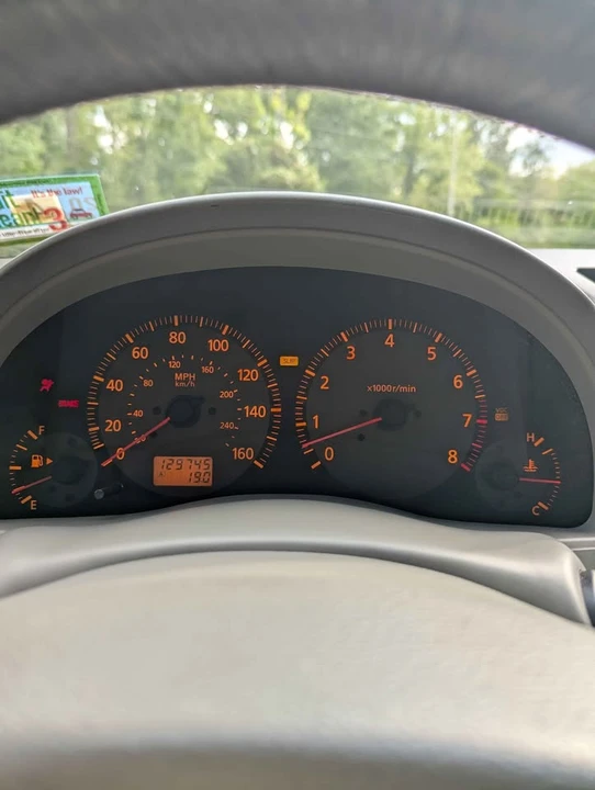 2003 Infiniti G35 3rd Gen - Image 13 of 20