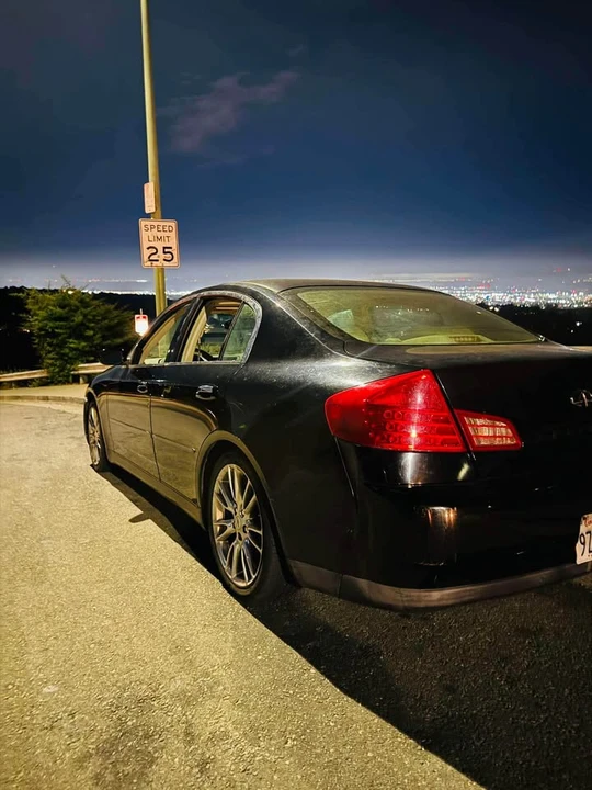 2003 Infiniti G35 3rd Gen - Image 4 of 4