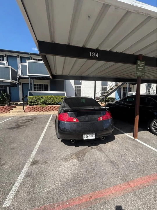 2003 Infiniti G35 3rd Gen - Image 3 of 8