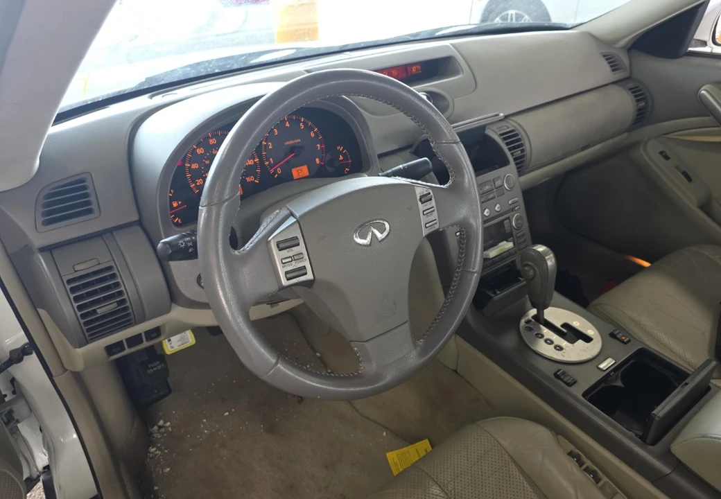 2003 Infiniti G35 3rd Gen - Image 10 of 12