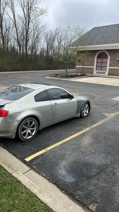 2003 Infiniti G35 3rd Gen - Image 4 of 12
