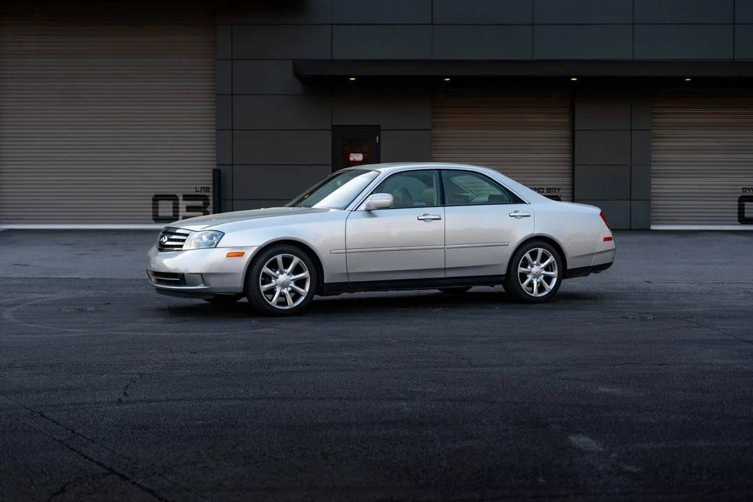 2003 Infiniti M 2nd Gen - Image 3 of 31