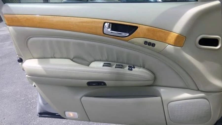2003 Infiniti Q45 3rd Gen - Image 5 of 12