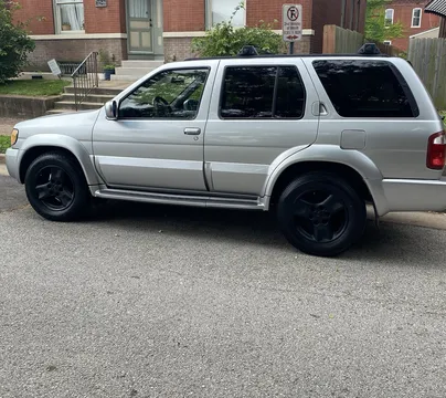 2003 Infiniti QX4