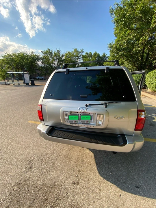 2003 Infiniti QX4 - Image 20 of 24