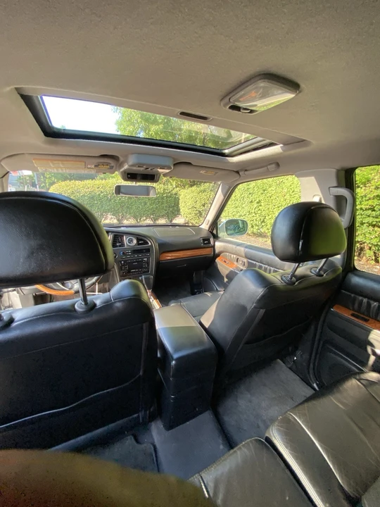 2003 Infiniti QX4 - Image 10 of 24
