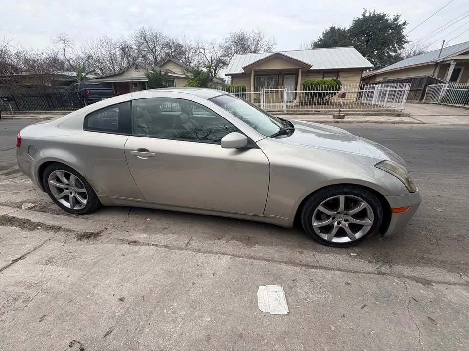 2003 Infiniti G35 3rd Gen - Image 4 of 5