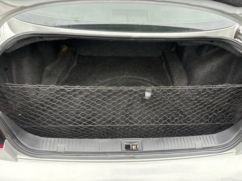 2003 Infiniti G35 3rd Gen - Image 10 of 13