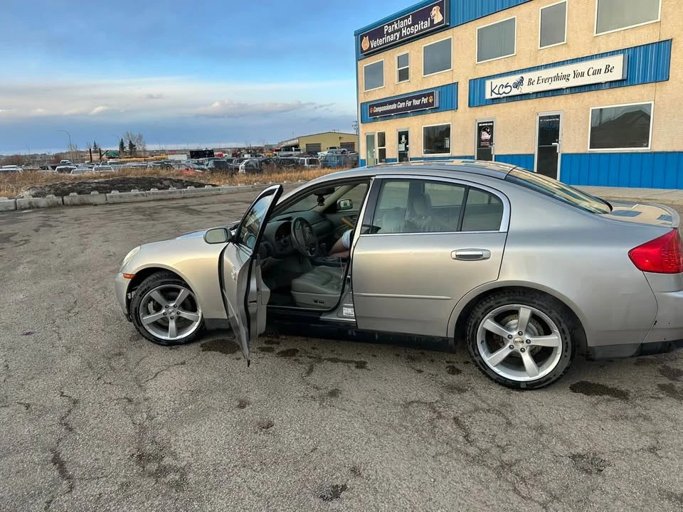 2003 Infiniti G35 3rd Gen - Image 14 of 15