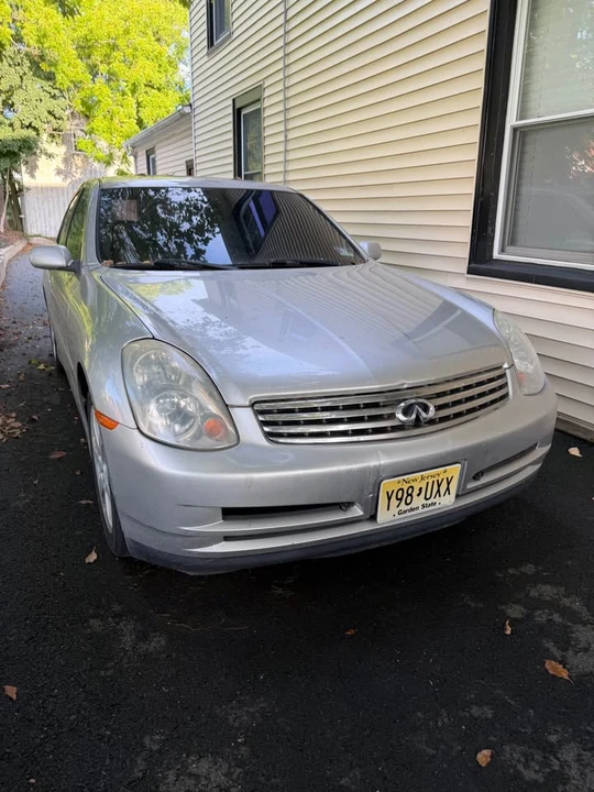 2003 Infiniti G35 3rd Gen - Image 3 of 4