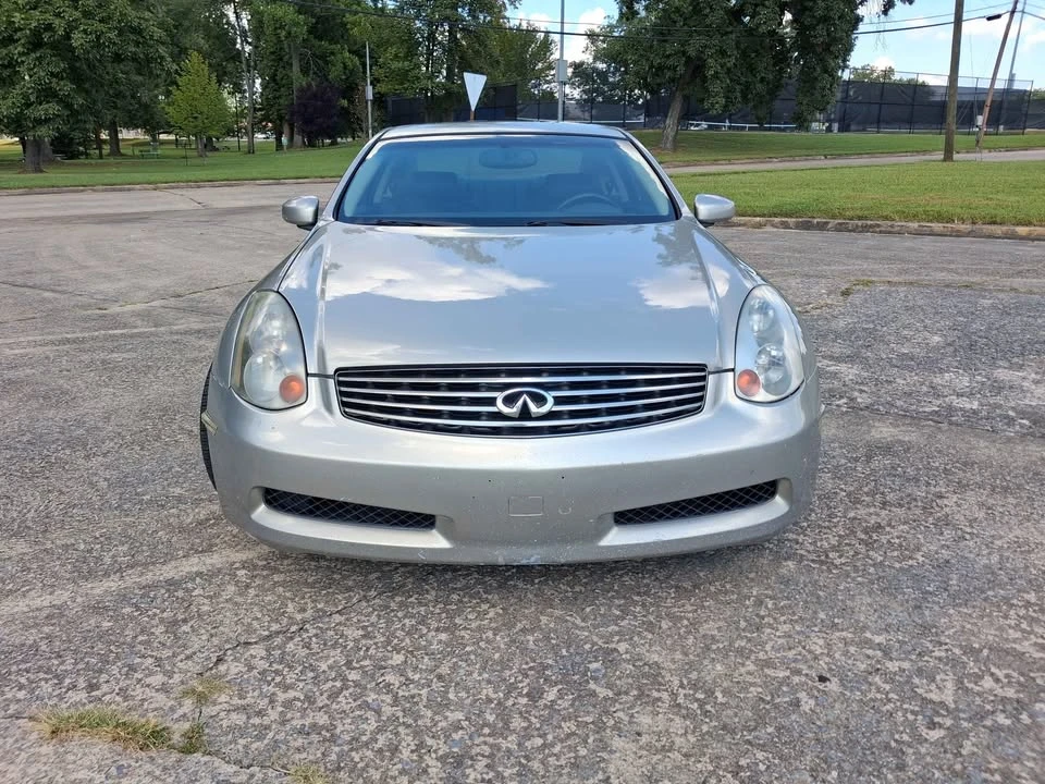 2003 Infiniti G35 3rd Gen - Image 2 of 15
