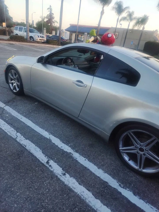 2003 Infiniti G35 3rd Gen - Image 3 of 18