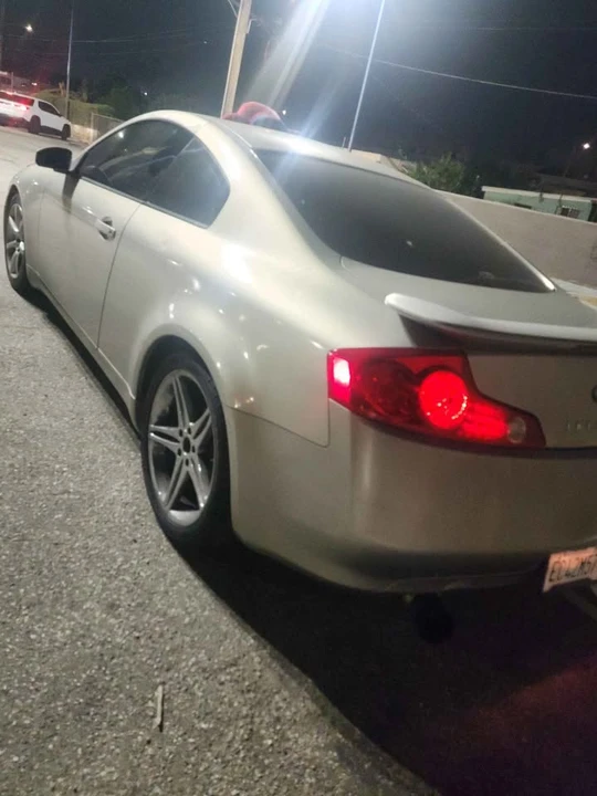 2003 Infiniti G35 3rd Gen - Image 10 of 18