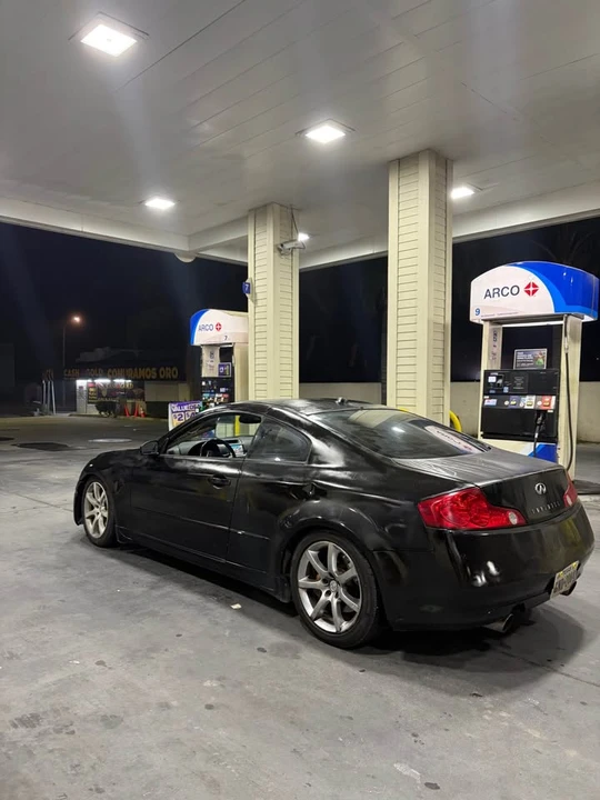 2003 Infiniti G35 3rd Gen - Image 2 of 7