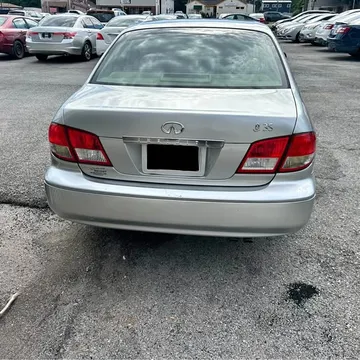 2003 Infiniti i35