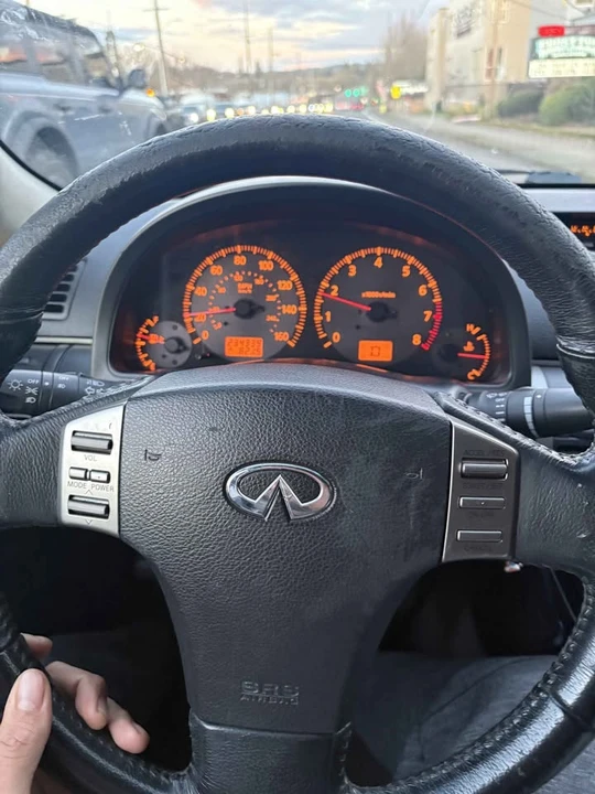 2003 Infiniti G35 3rd Gen - Image 7 of 13