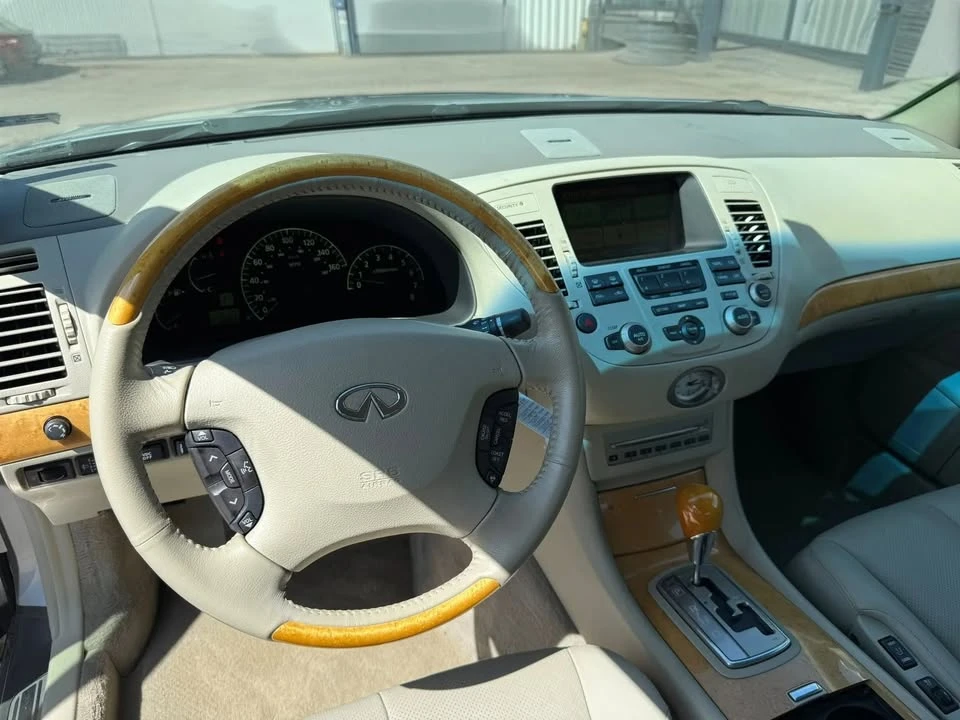 2003 Infiniti Q45 3rd Gen - Image 9 of 20
