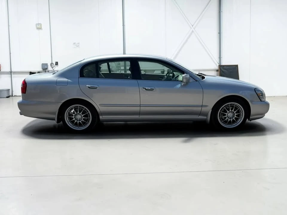 2003 Infiniti Q45 3rd Gen - Image 2 of 20