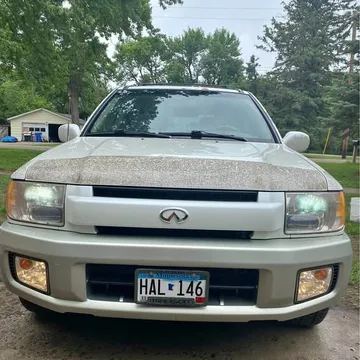 2003 Infiniti QX4 Luxury Sport
