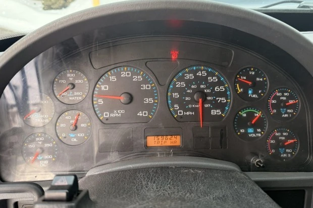 2003 International Harvester Pickup - Image 5 of 7