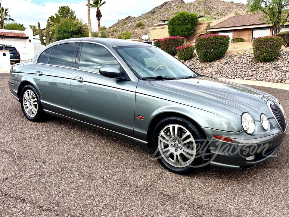 2003 Jaguar S-Type 2nd Gen - Image 5 of 7