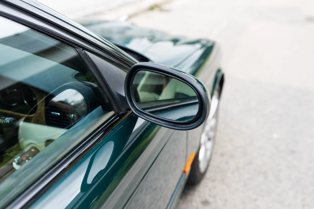 2003 Jaguar X308 XJR - Image 30 of 31