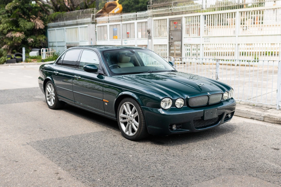 2003 Jaguar X308 XJR - Image 4 of 31