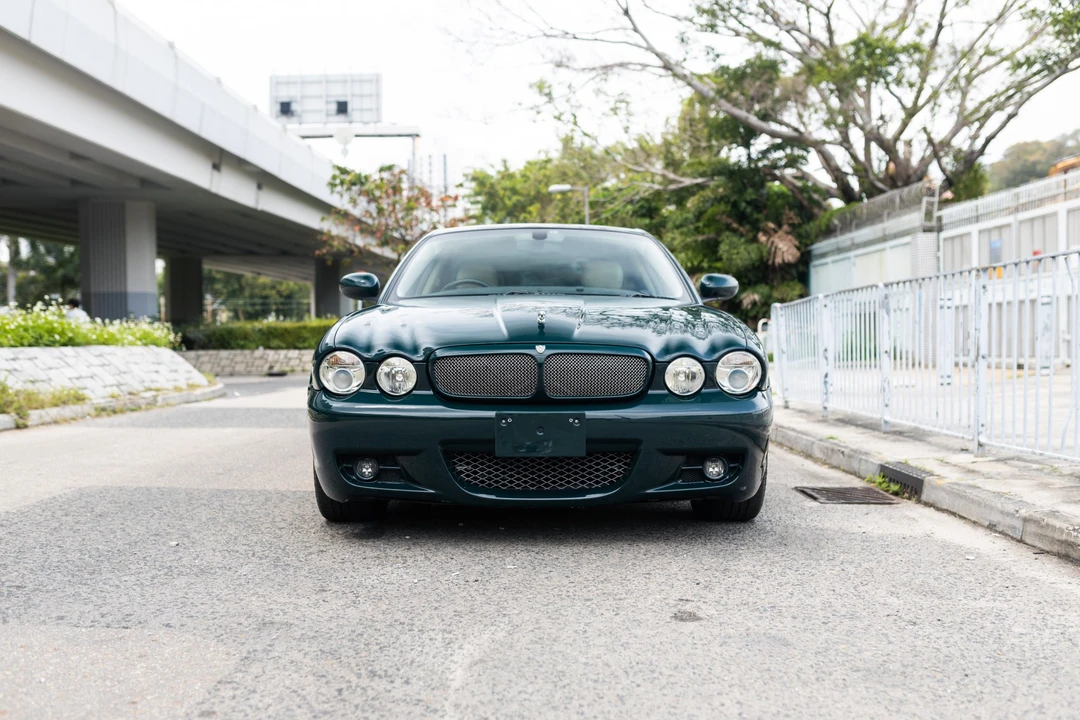 2003 Jaguar X308 XJR - Image 18 of 31