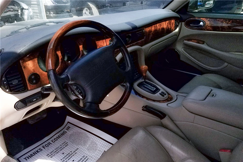 2003 Jaguar X308 XJR - Image 4 of 5