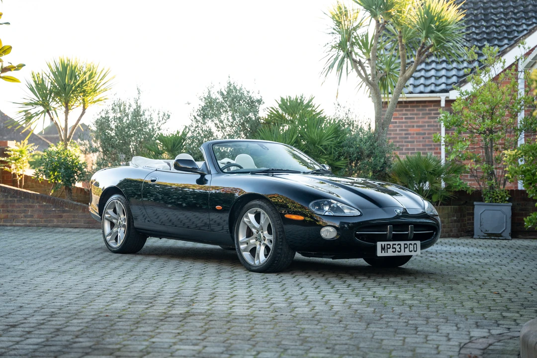 2003 Jaguar X100 XK8 - Image 10 of 31