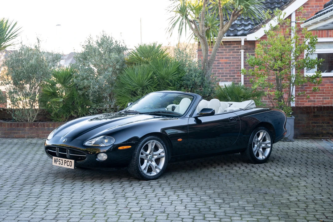 2003 Jaguar X100 XK8 - Image 12 of 31
