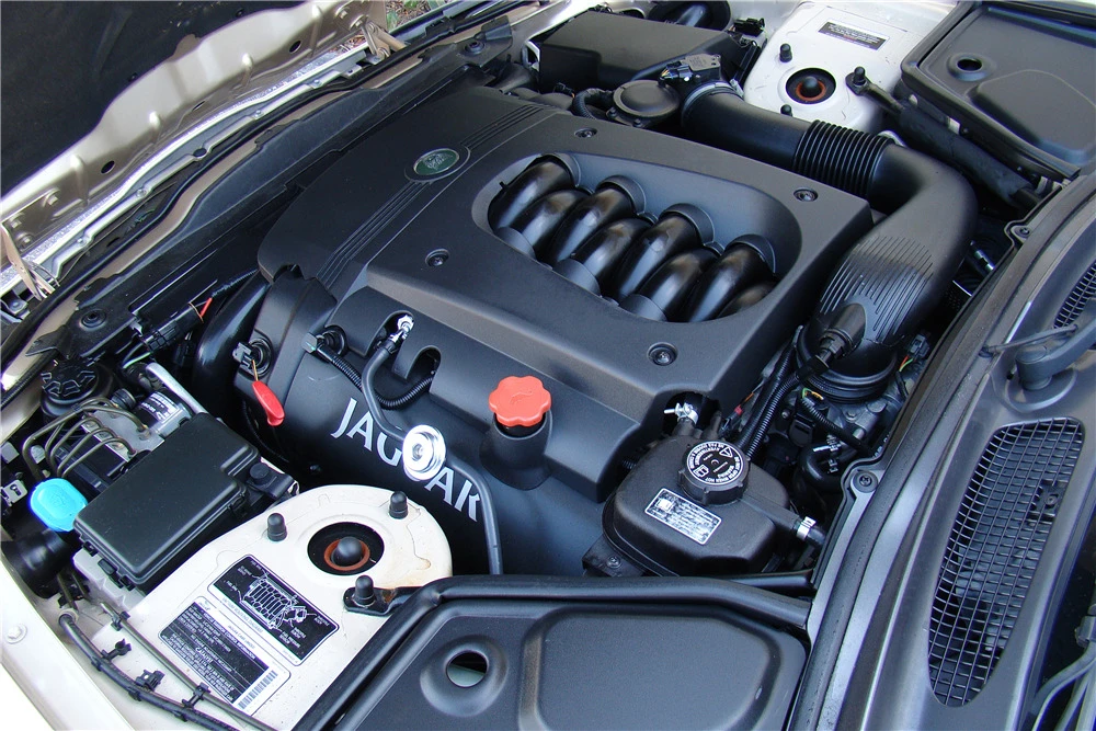 2003 Jaguar X100 XK8 - Image 3 of 5
