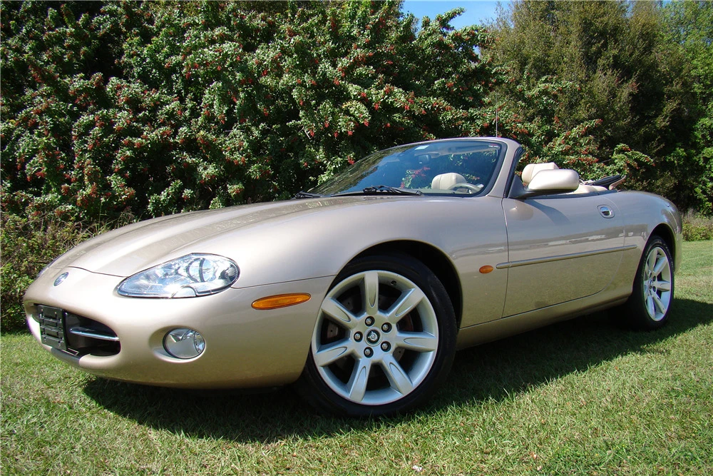 2003 Jaguar X100 XK8 - Image 2 of 5