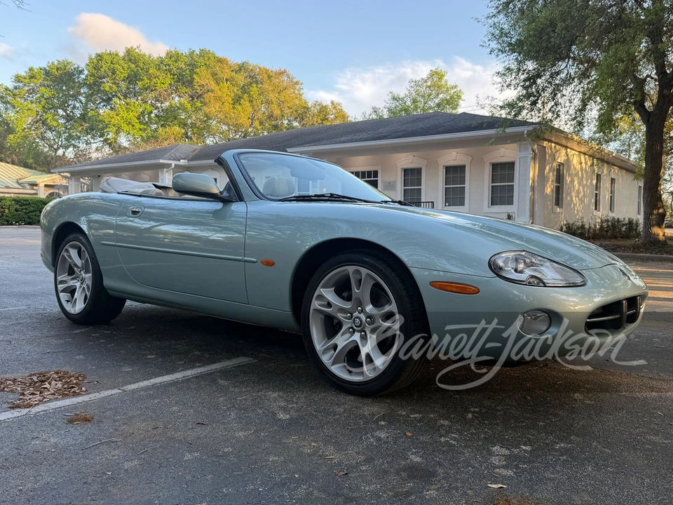 2003 Jaguar X100 XK8 - Image 7 of 27