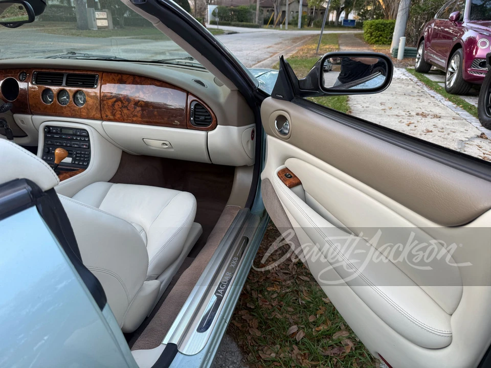 2003 Jaguar X100 XK8 - Image 11 of 27