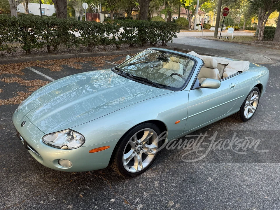 2003 Jaguar X100 XK8 - Image 15 of 27
