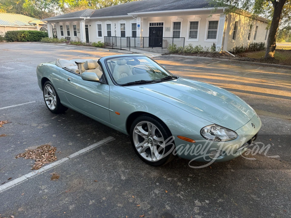 2003 Jaguar X100 XK8 - Image 19 of 27