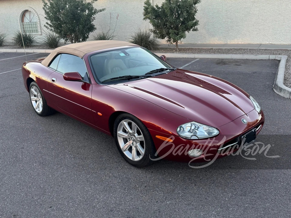 2003 Jaguar X100 XK8 - Image 6 of 15