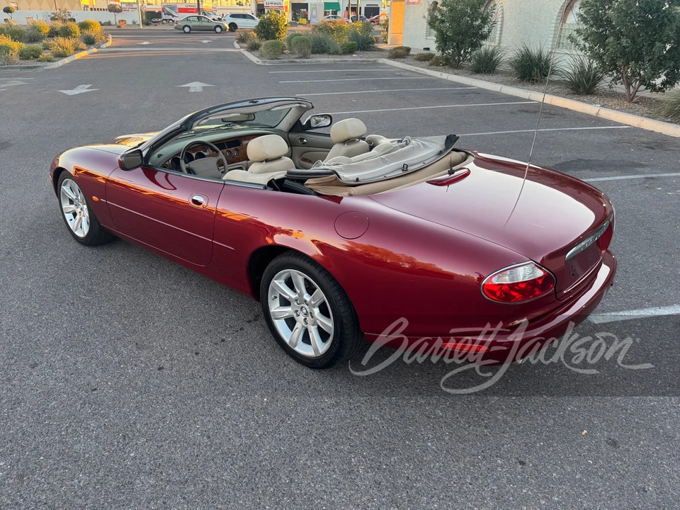 2003 Jaguar X100 XK8 - Image 7 of 15