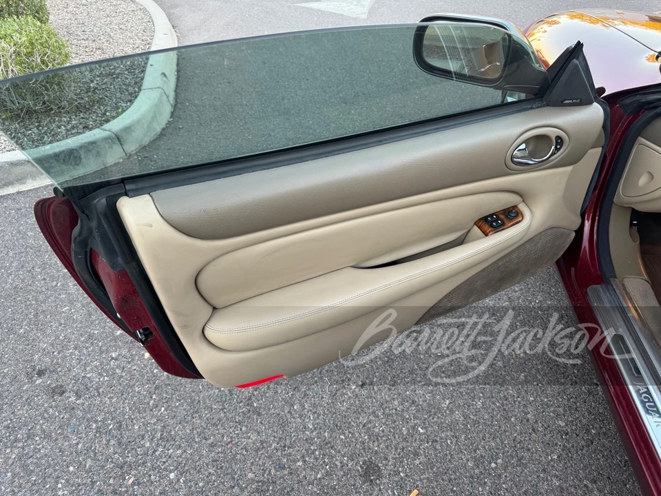 2003 Jaguar X100 XK8 - Image 9 of 15