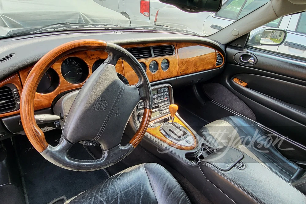2003 Jaguar X100 XK8 - Image 4 of 31