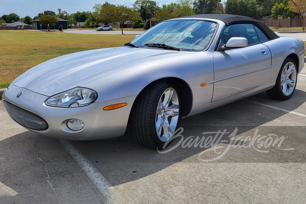 2003 Jaguar X100 XK8 - Image 11 of 31