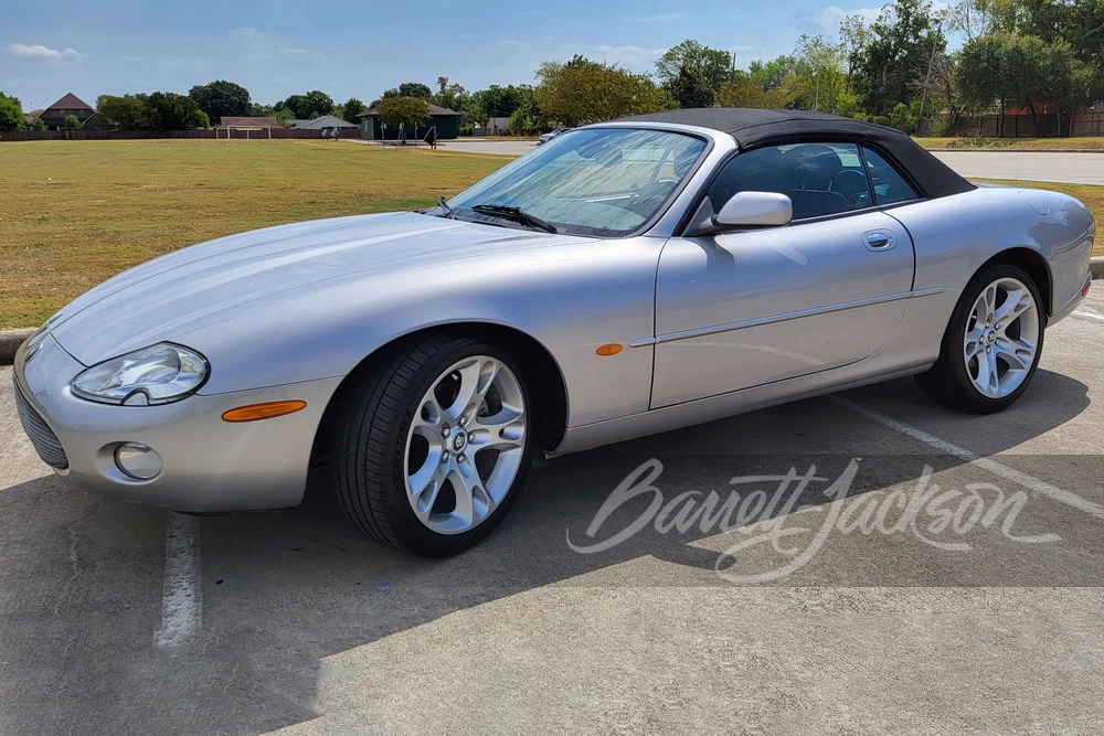 2003 Jaguar X100 XK8 - Image 19 of 31