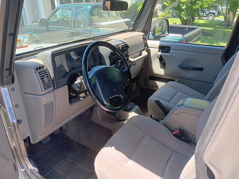 2003 Jeep TJ Wrangler - Image 3 of 10