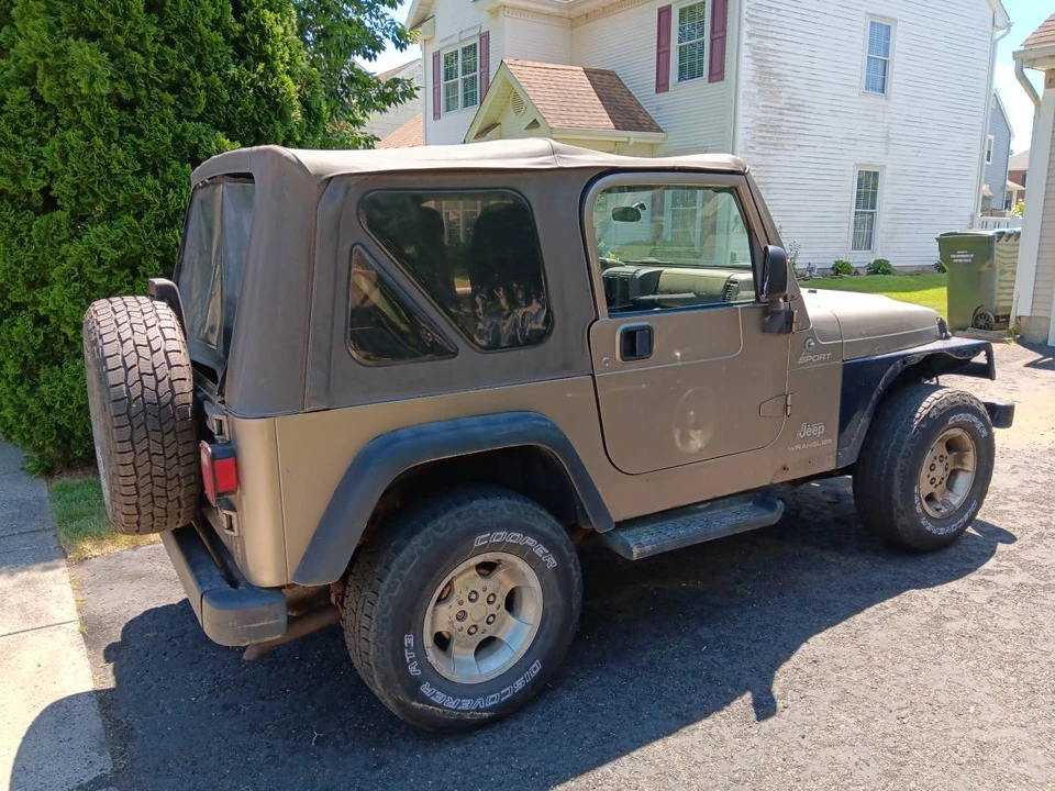 2003 Jeep TJ Wrangler - Image 6 of 10