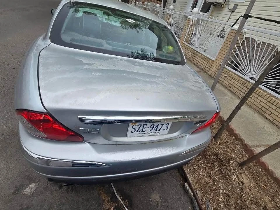 2003 Jaguar X-Type - Image 2 of 11